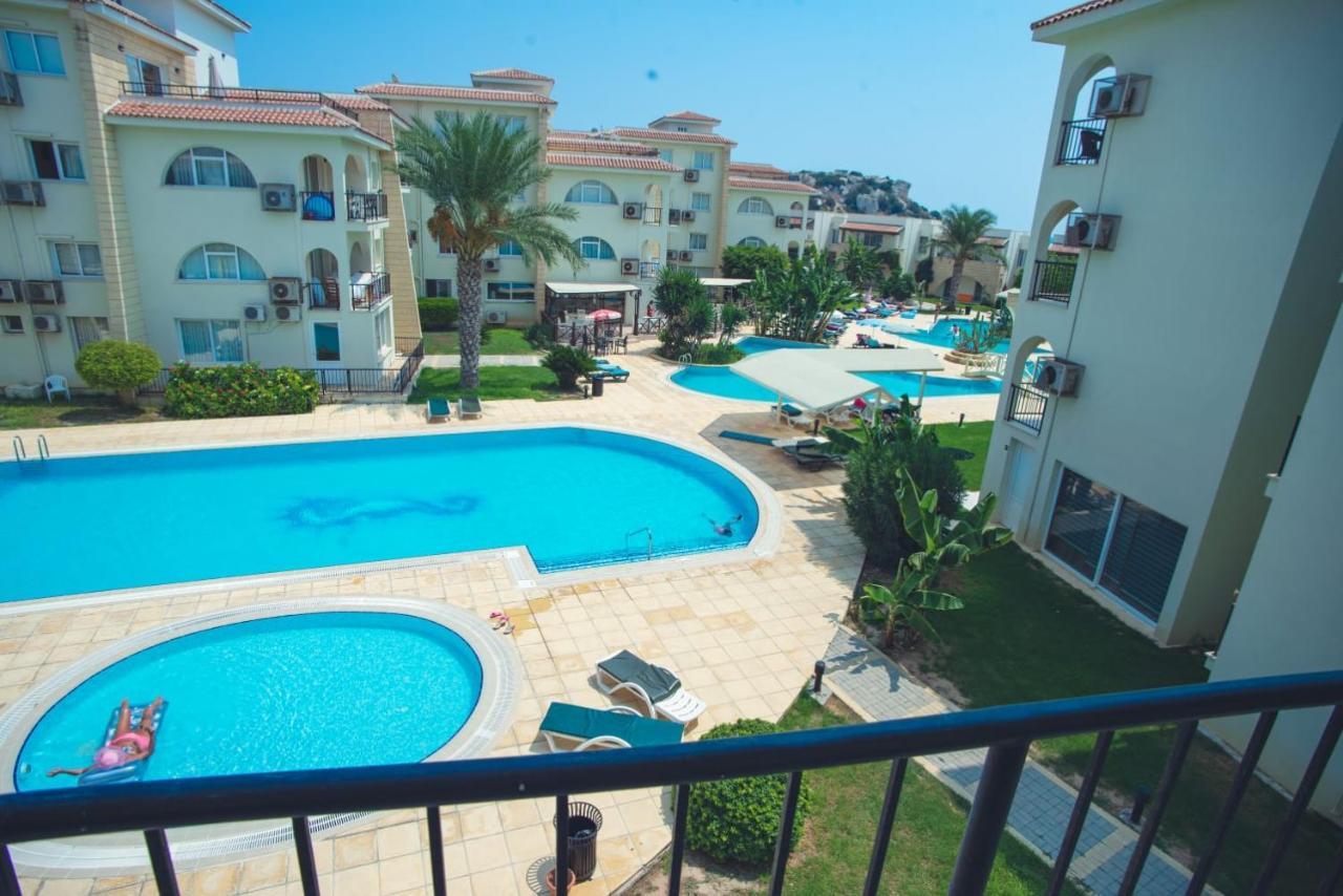 Boheme B6 Sunrise Beach Gastria Экстерьер фото