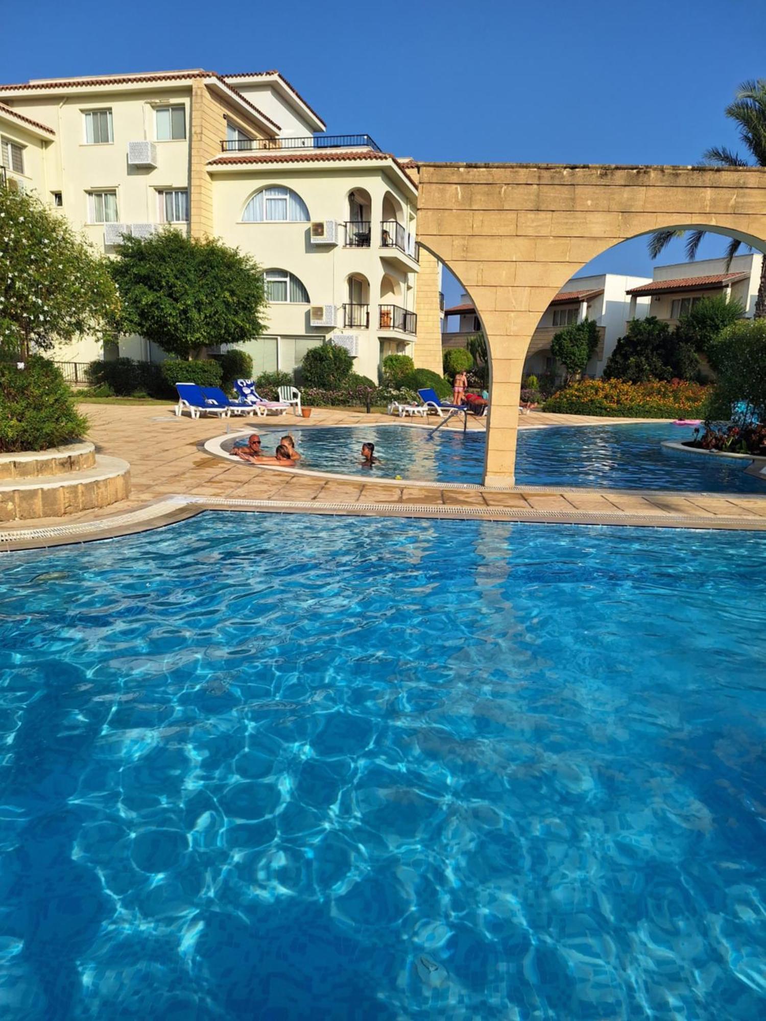 Boheme B6 Sunrise Beach Gastria Экстерьер фото